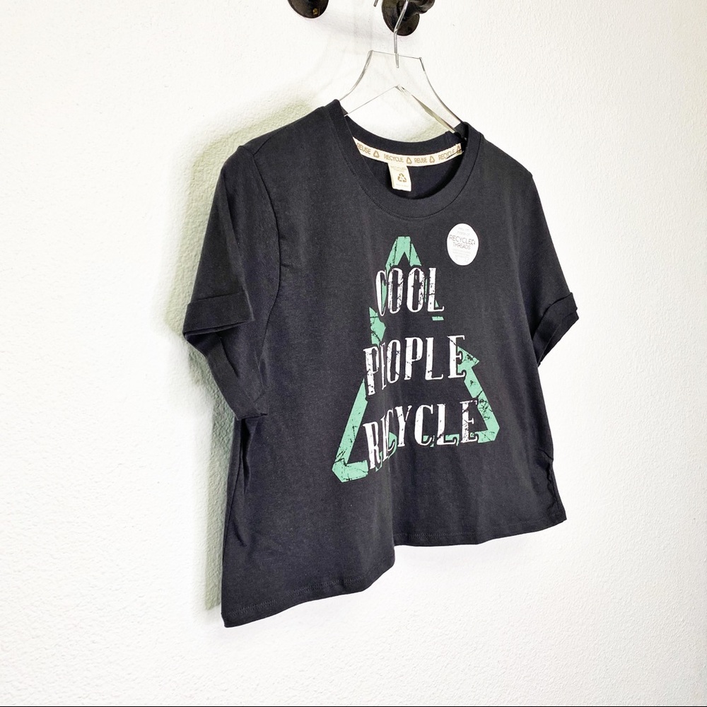 New Recycled Threads Cool People Recycle Crop Tee - Picture 2 of 6